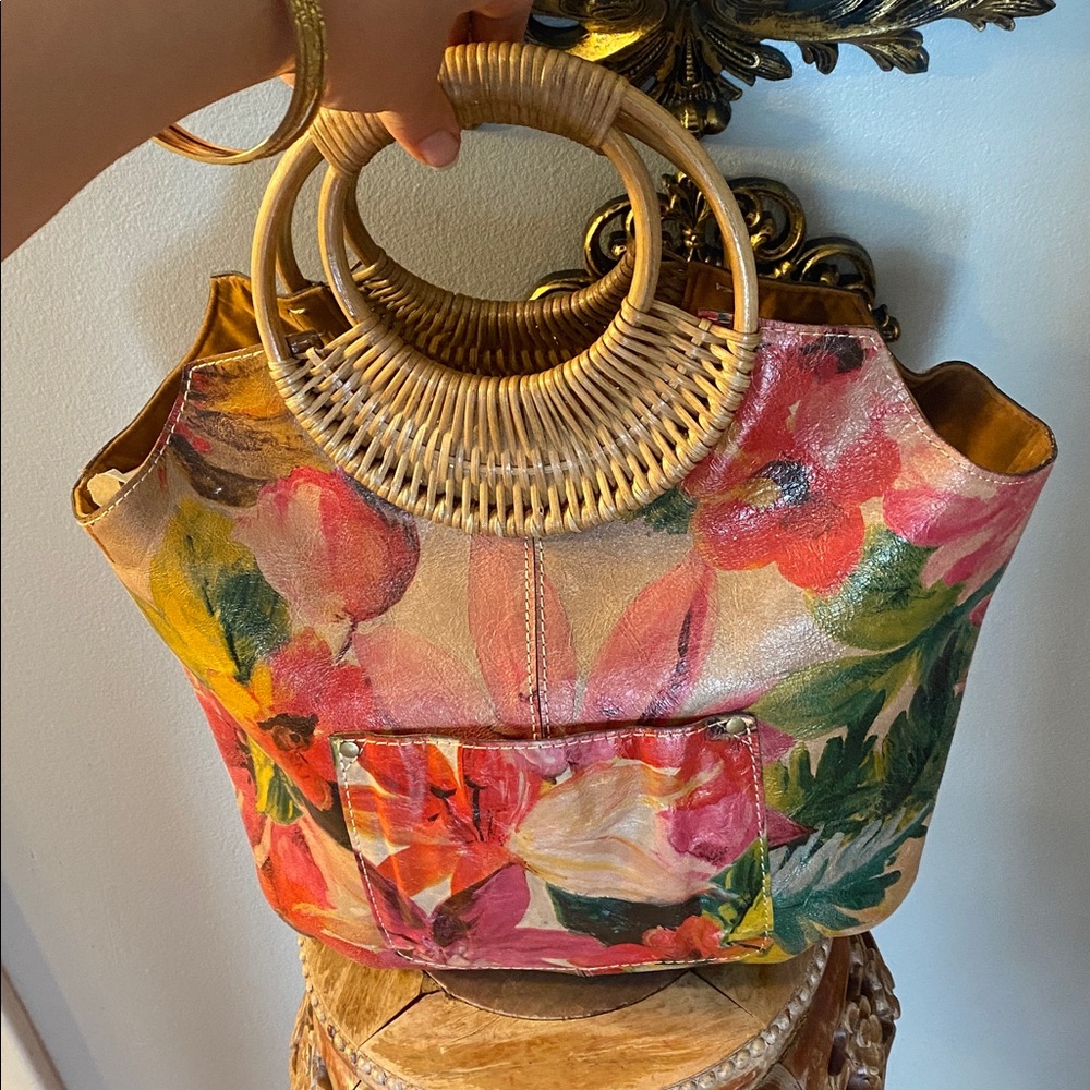 🌸🌺🌷Like new Patricia Nash Pratella Tote wicker wood handle leather bag🍀🌿